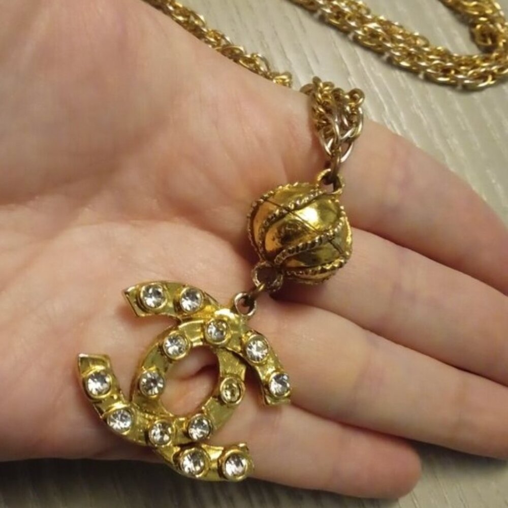 🚨SOLD🚨🩷✨Chanel Vintage Necklace Interlocking Strass/Crystal Necklace - Picture 15 of 16